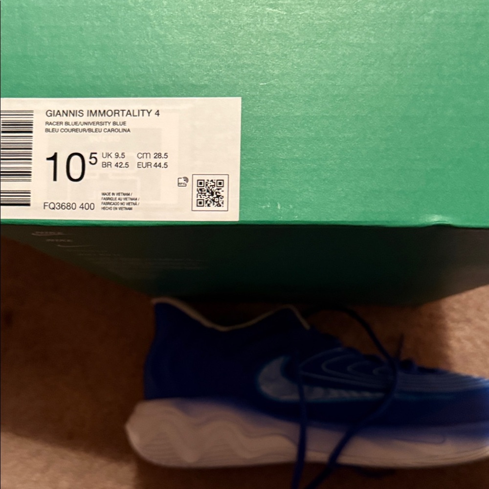 Nike Giannis Immortality 4 Athletic Shoes - Blue and White